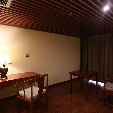 Mingshan Hotel Chengdu Zewnętrze zdjęcie