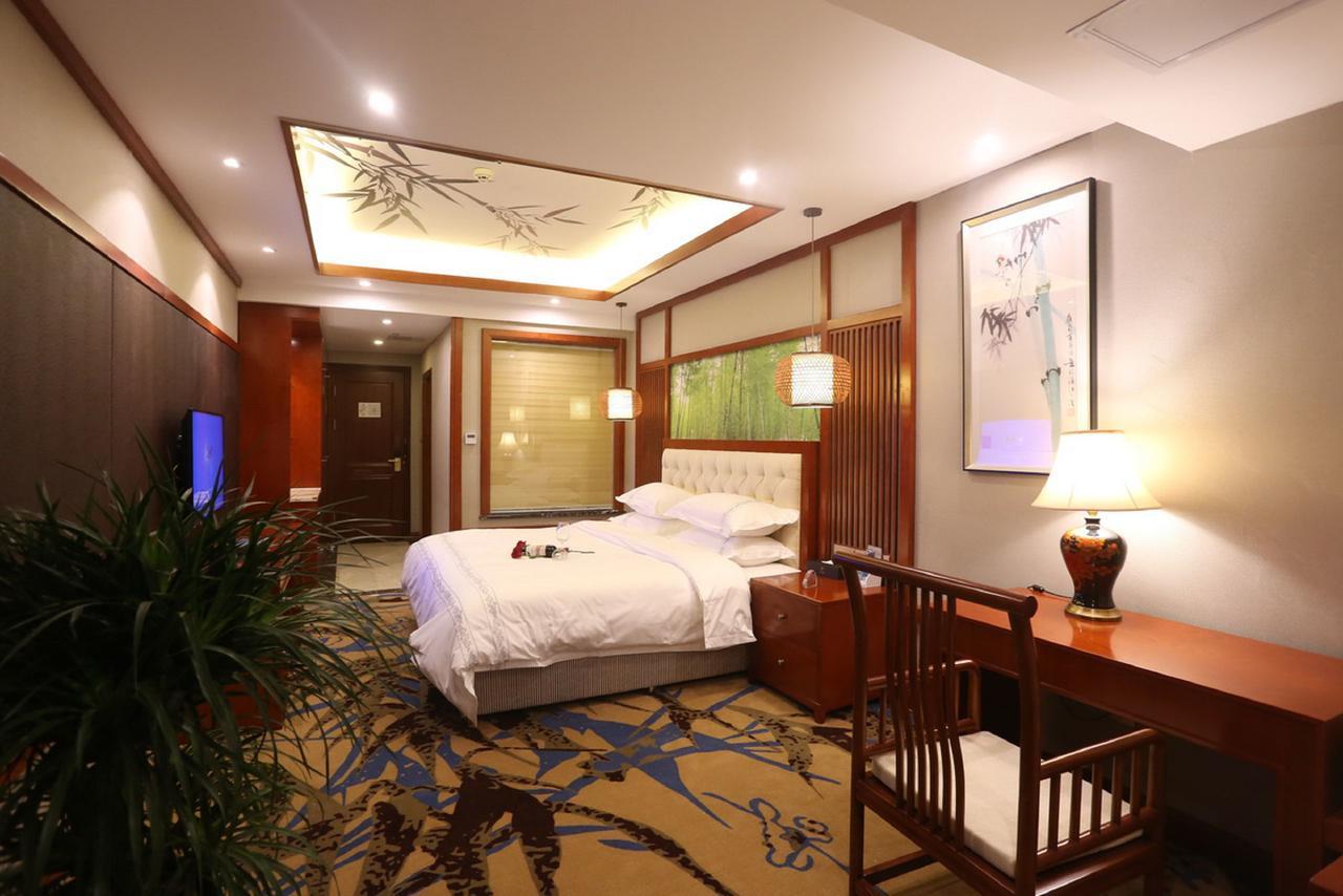 Mingshan Hotel Chengdu Zewnętrze zdjęcie