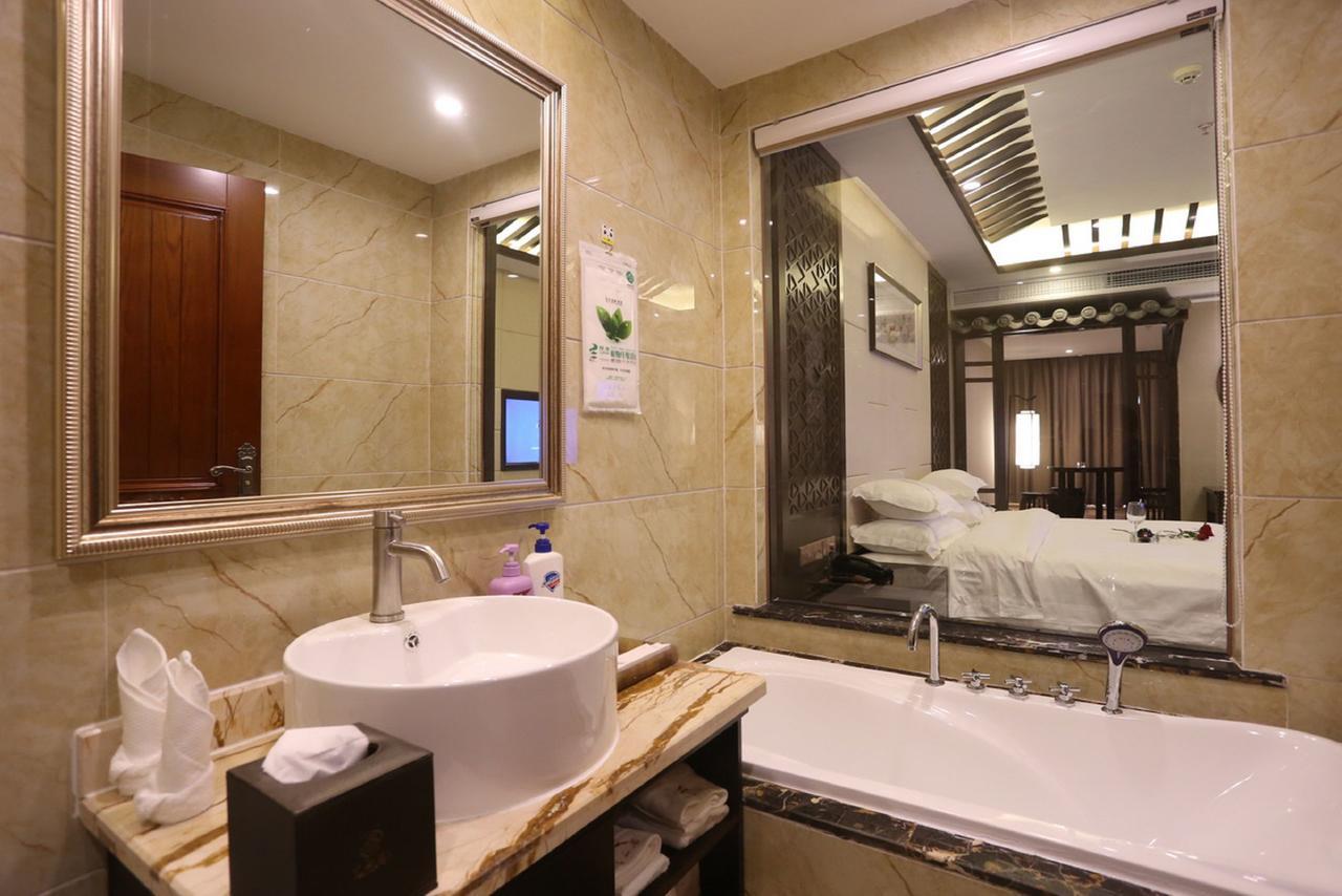Mingshan Hotel Chengdu Zewnętrze zdjęcie