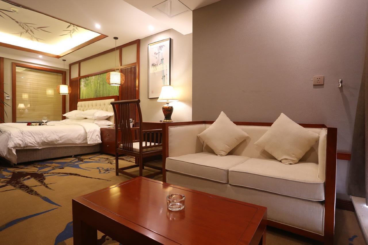 Mingshan Hotel Chengdu Zewnętrze zdjęcie