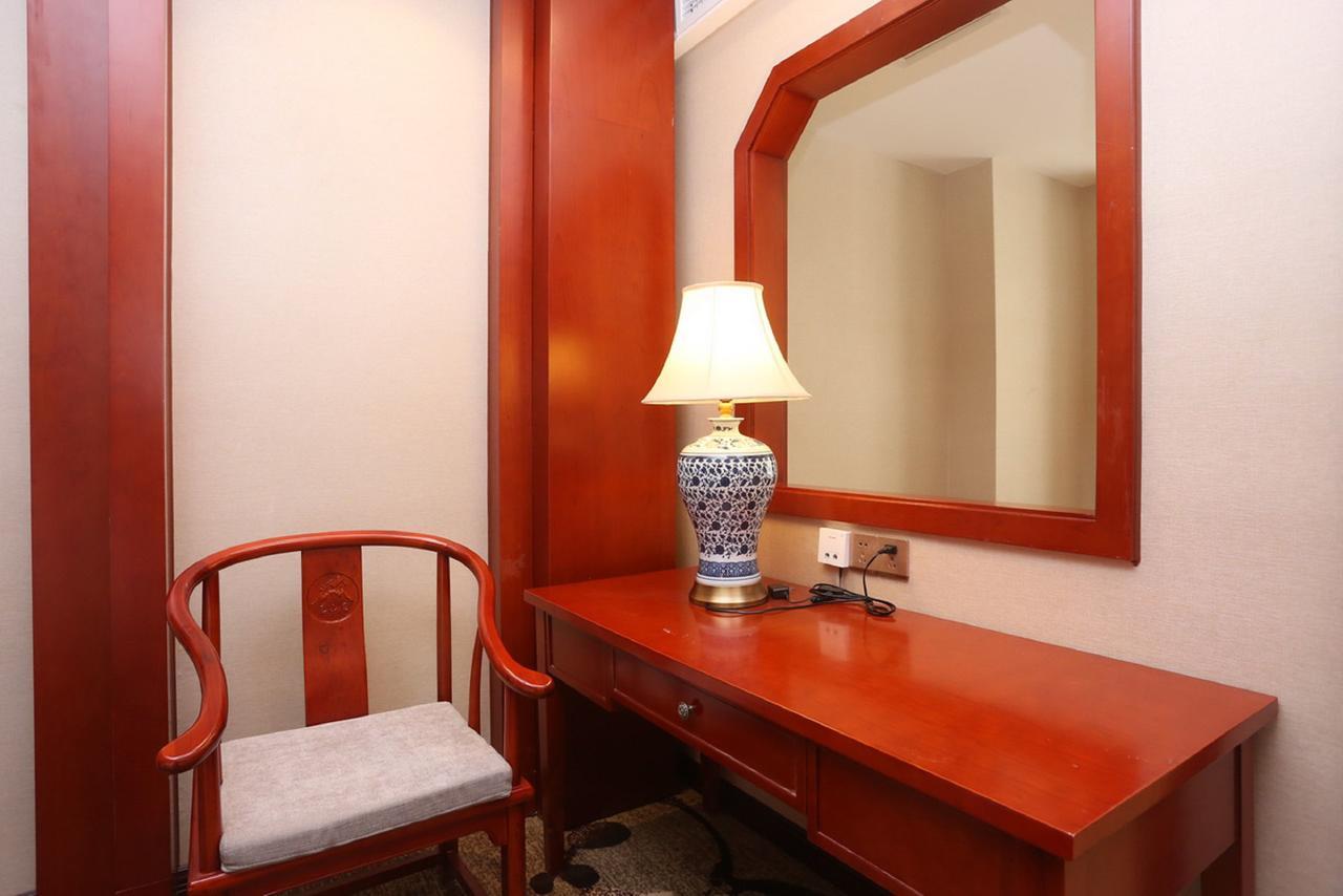 Mingshan Hotel Chengdu Zewnętrze zdjęcie