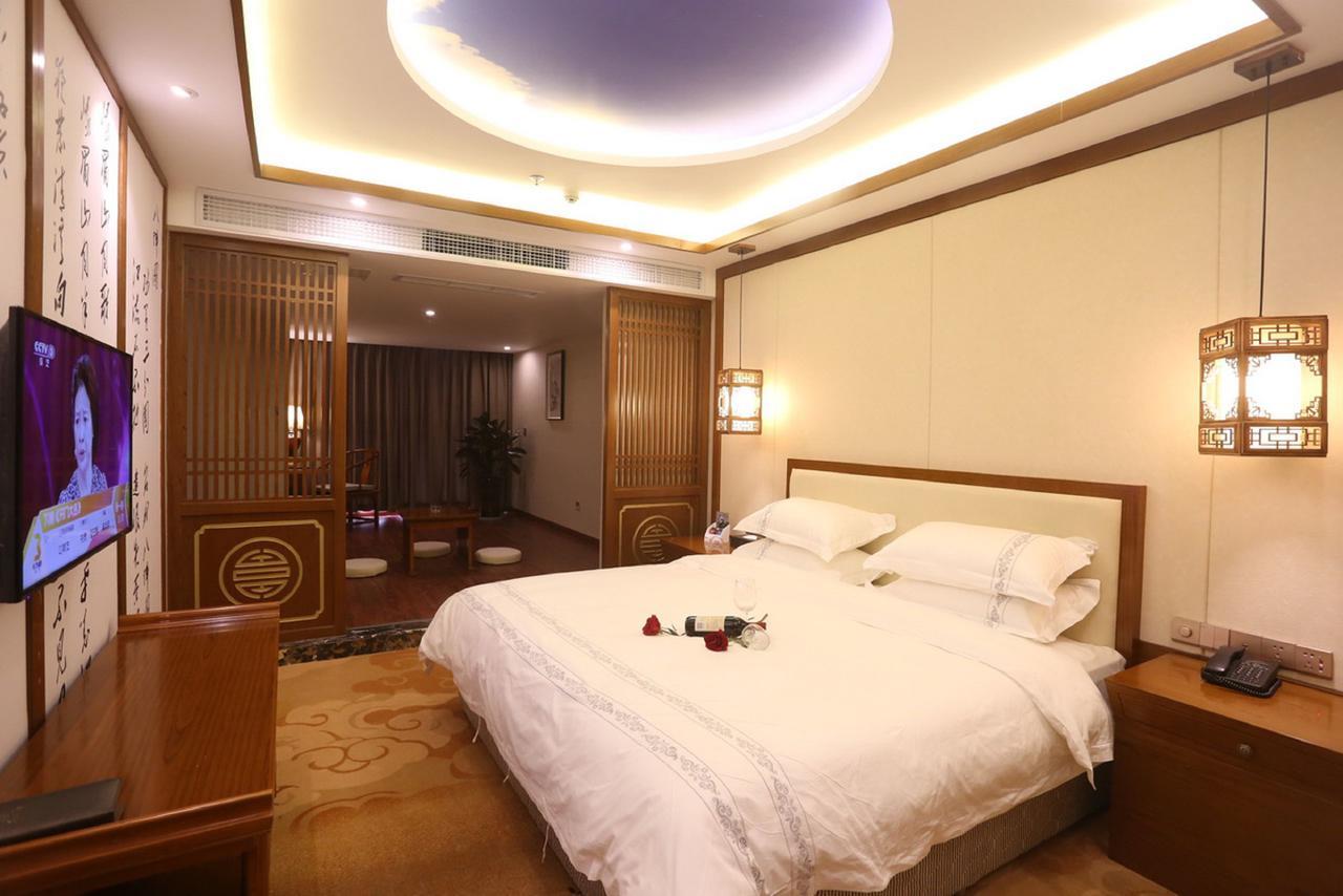 Mingshan Hotel Chengdu Zewnętrze zdjęcie