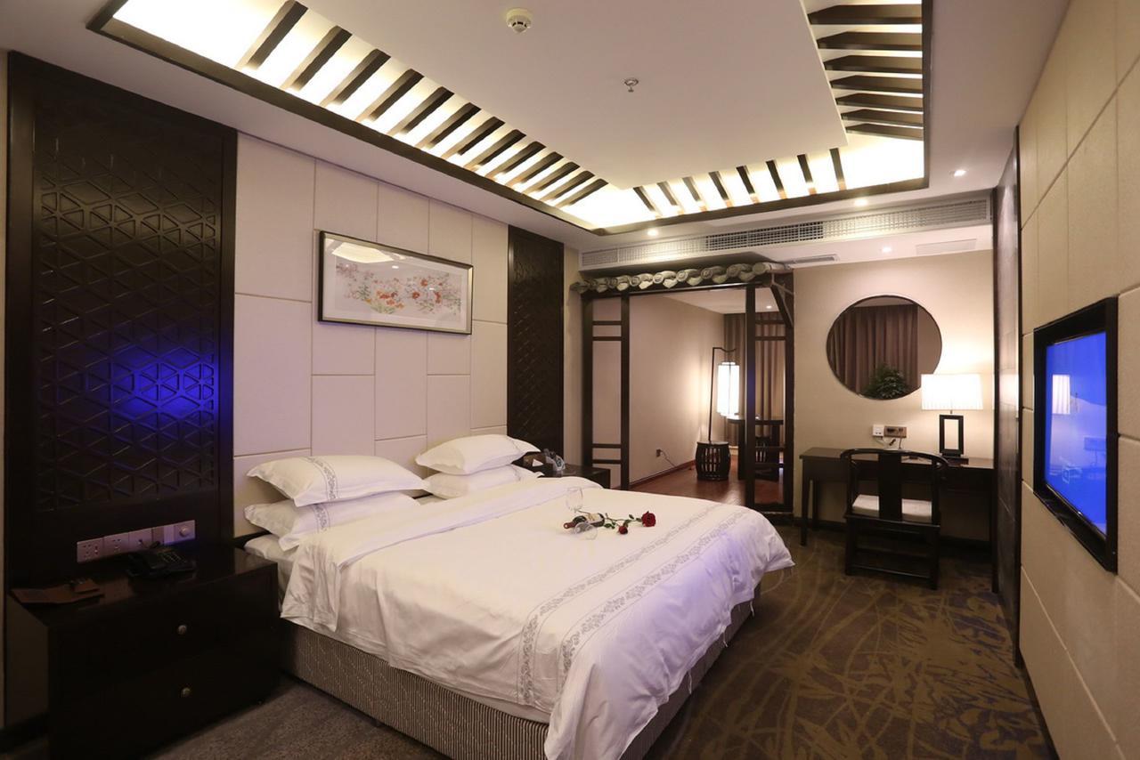 Mingshan Hotel Chengdu Zewnętrze zdjęcie